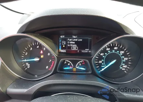 2016 Ford Escape Se z USA, uszkodzony, nr VIN 1FMCU9GX8GUB33497